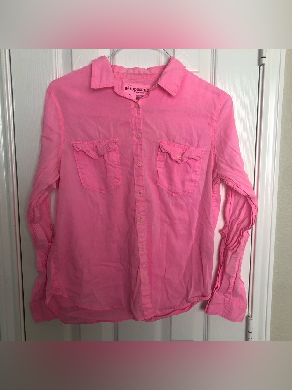 Vintage Y2K Aeropostale Women’s Button Up Shirt Size XL Pink